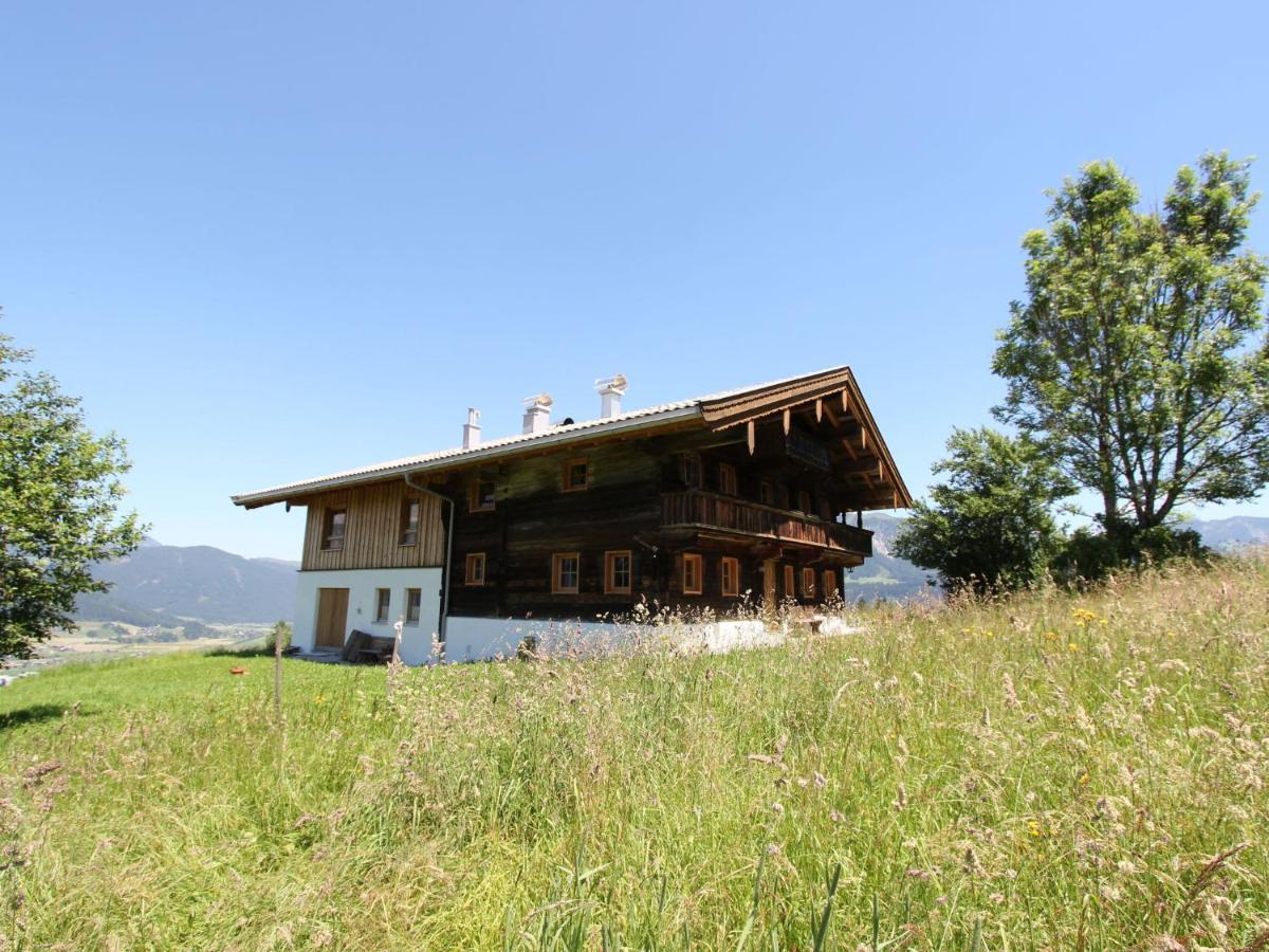 Chalet On The Ski Slope In St Johann In Tyrol Apfeldorf Esterno foto