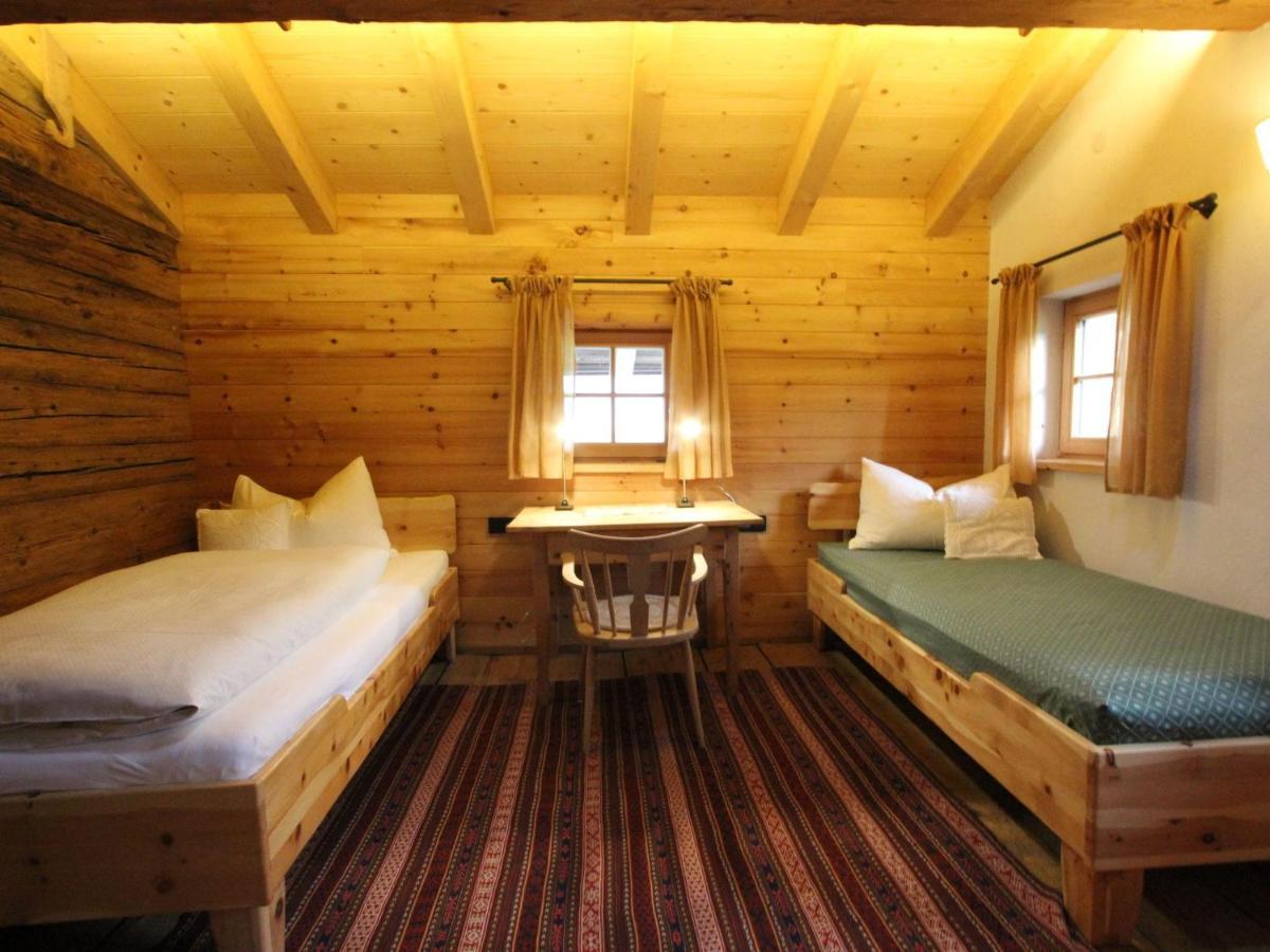 Chalet On The Ski Slope In St Johann In Tyrol Apfeldorf Esterno foto